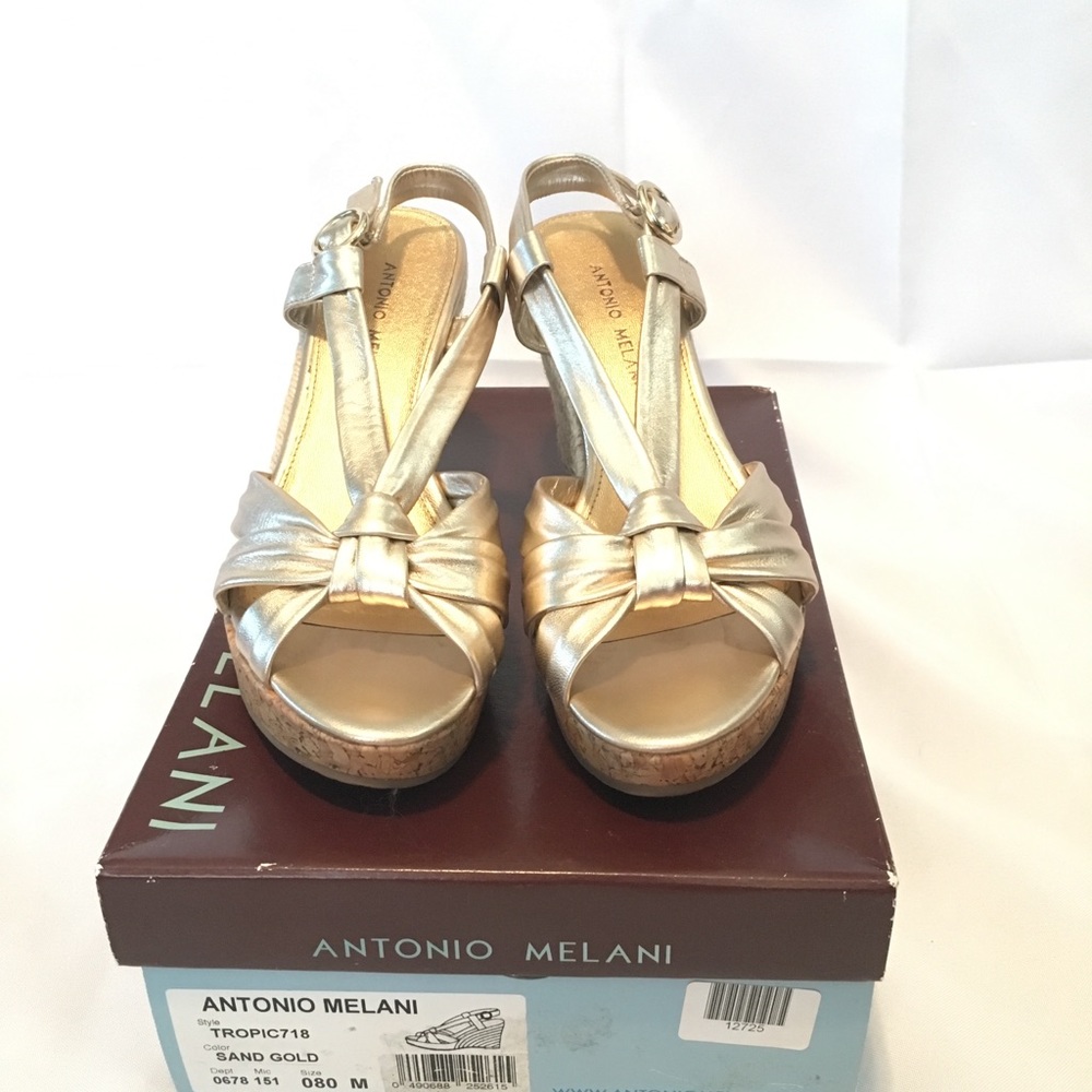Antonio Melani gold wedge espadrilles size 8